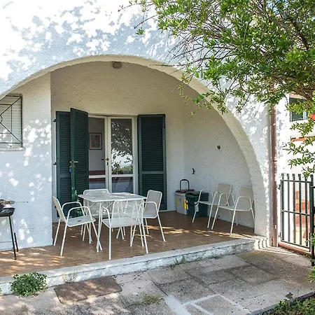 Apartment Villetta Azalea 52